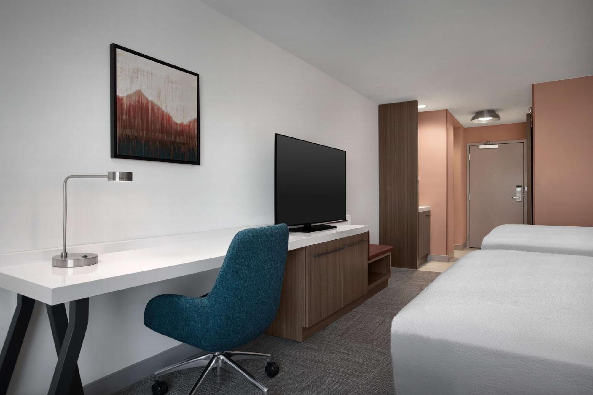 Hilton Garden Inn Denver Airport Tower Road ภายนอก รูปภาพ