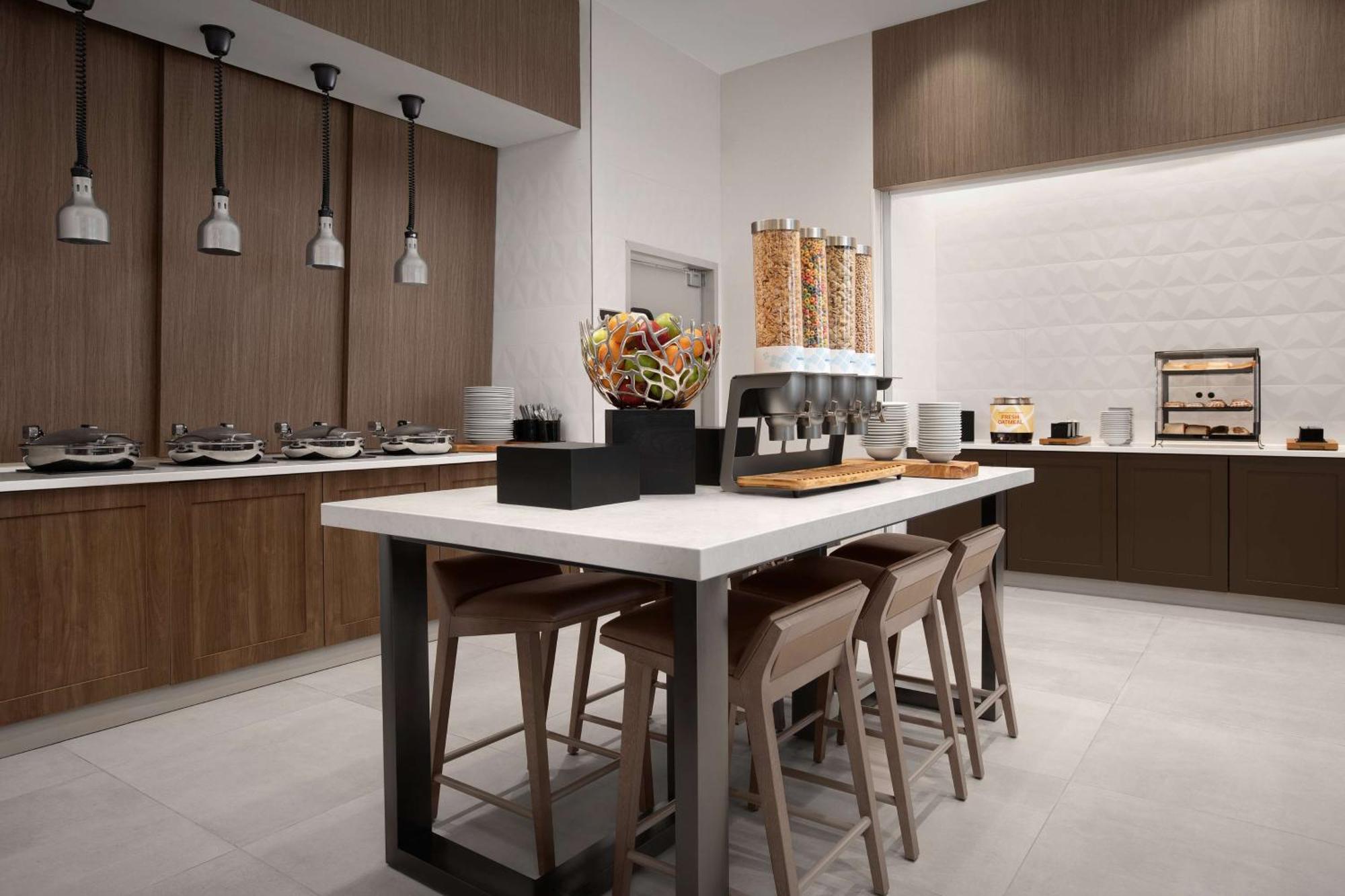 Hilton Garden Inn Denver Airport Tower Road ภายนอก รูปภาพ